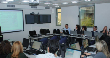 15ωρη ταχύρρυθμη επιμόρφωση όλων των εκπαιδευτικών στην εξ’ αποστάσεως εκπαίδευση